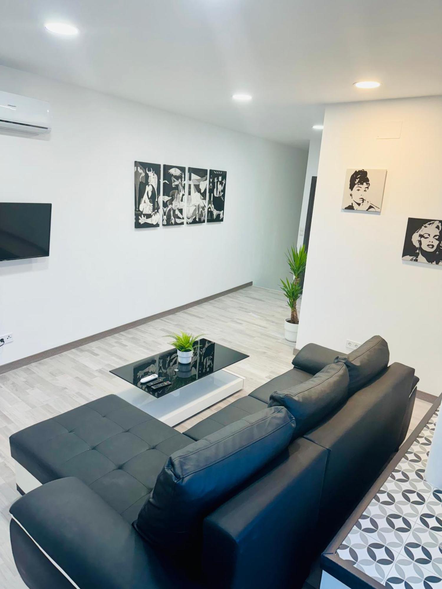 Duplex Th Sanse Norte Сан-Себастиан-де-лос-Рейес Экстерьер фото