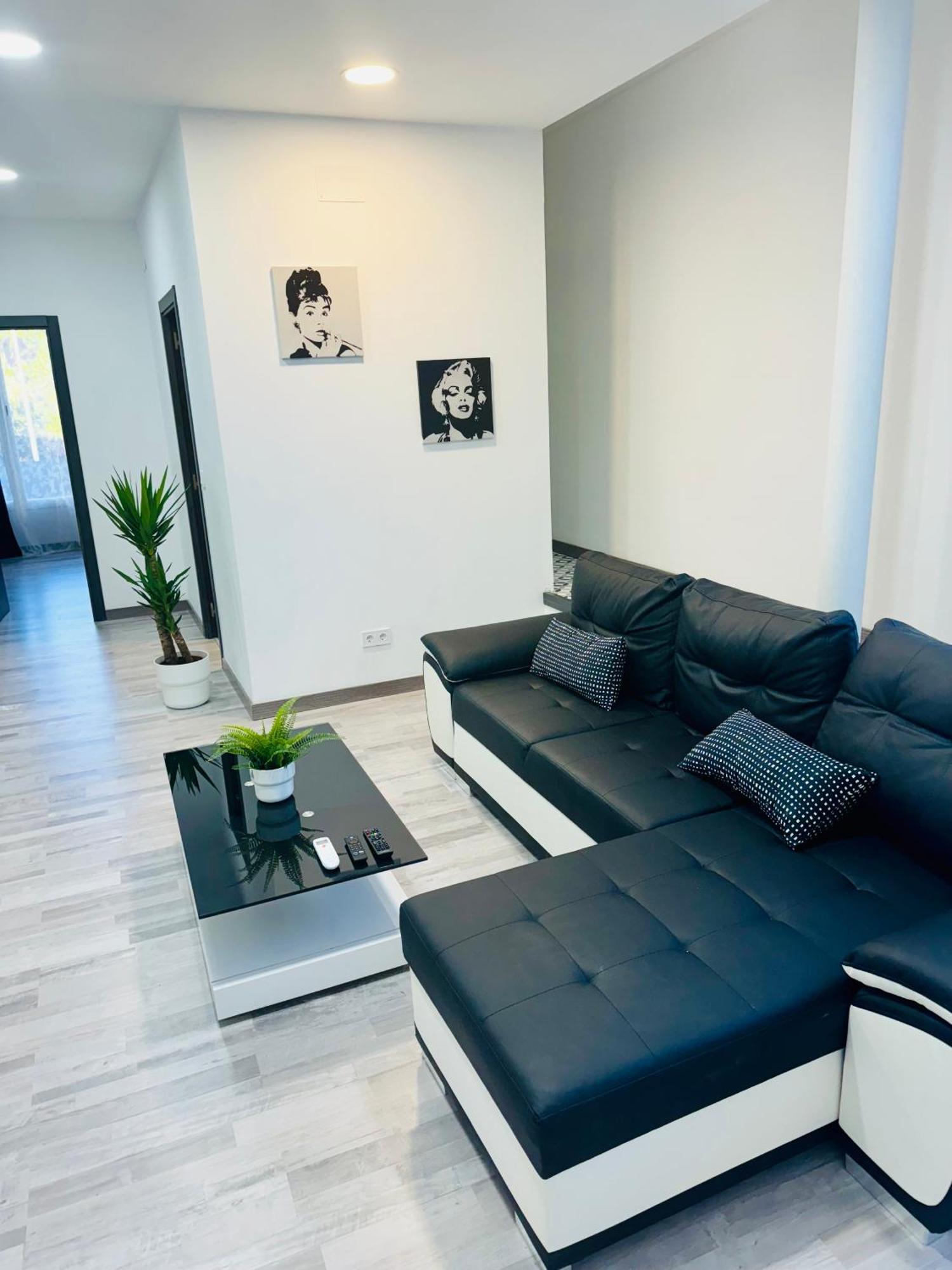 Duplex Th Sanse Norte Сан-Себастиан-де-лос-Рейес Экстерьер фото