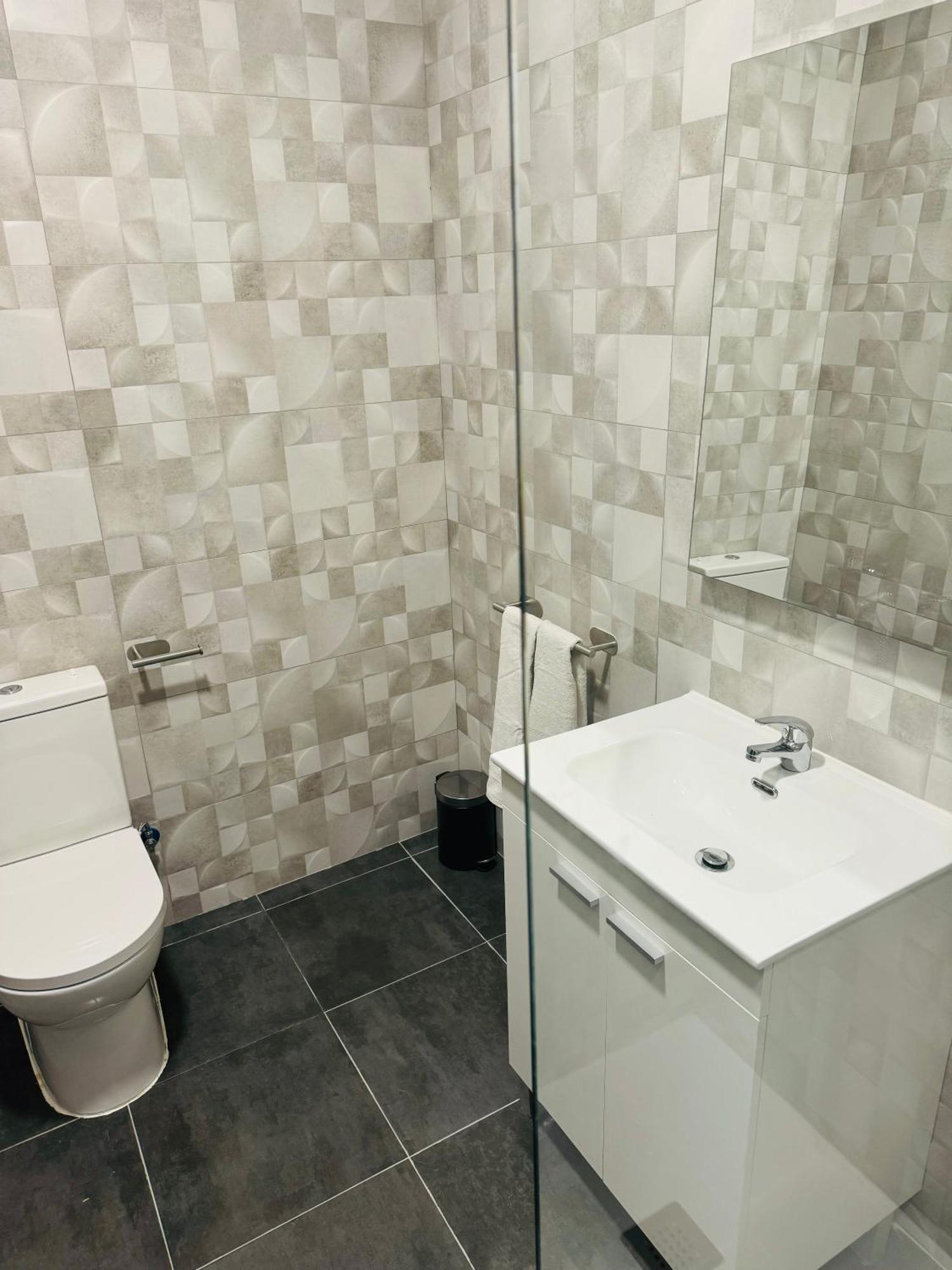 Duplex Th Sanse Norte Сан-Себастиан-де-лос-Рейес Экстерьер фото